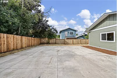 1723 S 6th St, Cottage Grove, OR 97424 - Photo 6