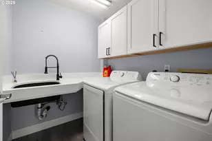 10355 SW Porter St, Portland, OR 97225 - Photo 24