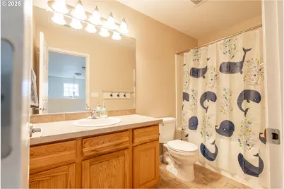 1321 Marigold Dr, Independence, OR 97351 - Photo 14