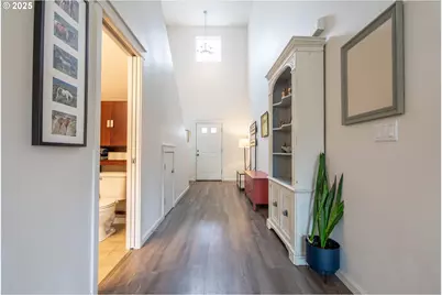 1321 Marigold Dr, Independence, OR 97351 - Photo 4