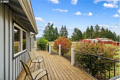 88692 Ermi Bee Rd, Springfield, OR 97478 - Photo 12