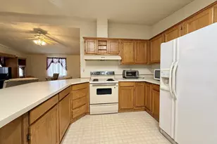 445 E Jennie Ave, Hermiston, OR 97838 - Photo 10