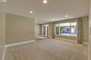 11880 SW Robbins Dr, Beaverton, OR 97008 - Photo 16
