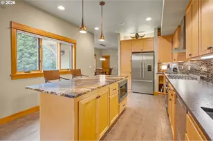 3017 Lord Byron Pl, Eugene, OR 97408 - Photo 16