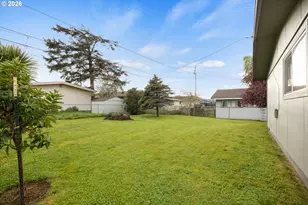 1025 Garfield Ave, Coos Bay, OR 97420 - Photo 20