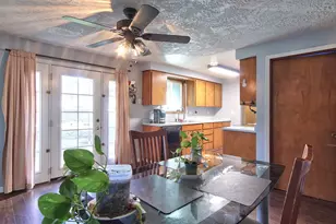 211 NE Kingwood St, McMinnville, OR 97128 - Photo 8