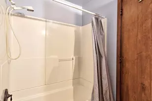 211 NE Kingwood St, McMinnville, OR 97128 - Photo 20