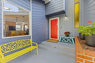 1617 Oak St, North Bend, OR 97459 - Photo 2