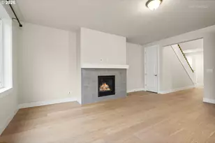 11678 NW Kearney St, Portland, OR 97229 - Photo 4