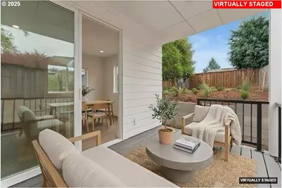 9822 SW 34th Pl, Portland, OR 97219 - Photo 12