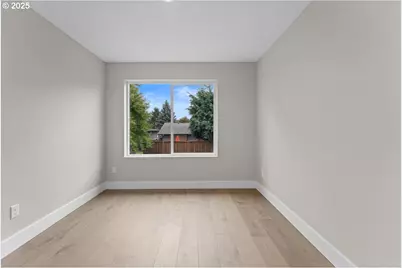 9822 SW 34th Pl, Portland, OR 97219 - Photo 24