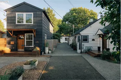 5614 NE Simpson St, Portland, OR 97218 - Photo 1