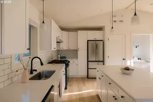 5614 NE Simpson St, Portland, OR 97218 - Photo 38