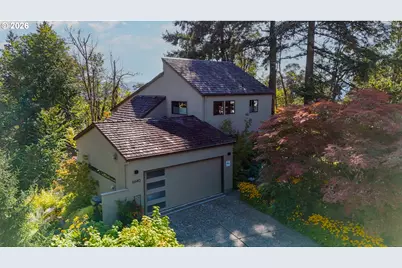 6640 Parkway Dr, Gladstone, OR 97027 - Photo 1
