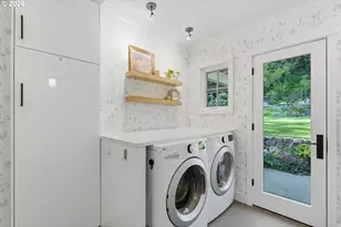 1685 SW Midvale Rd, Portland, OR 97219 - Photo 30