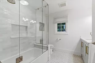 1685 SW Midvale Rd, Portland, OR 97219 - Photo 28