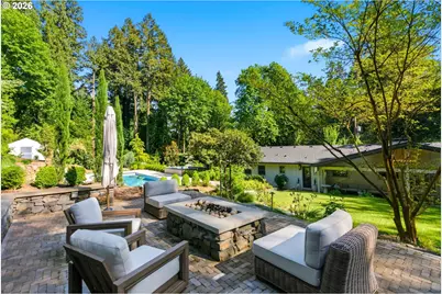 1685 SW Midvale Rd, Portland, OR 97219 - Photo 40
