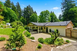 1685 SW Midvale Rd, Portland, OR 97219 - Photo 4