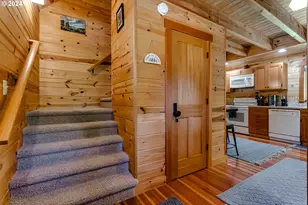 56483 McKenzie Hwy, McKenzie Bridge, OR 97413 - Photo 8