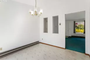 3909 SW Wilbard St, Portland, OR 97219 - Photo 8