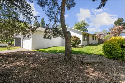 3909 SW Wilbard St, Portland, OR 97219 - Photo 26