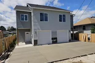 451 N 12th St, Saint Helens, OR 97051 - Photo 1