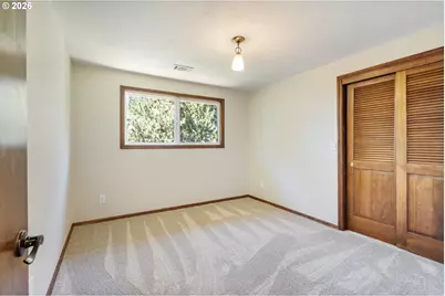 1105 SW 10th Dr, Gresham, OR 97080 - Photo 28