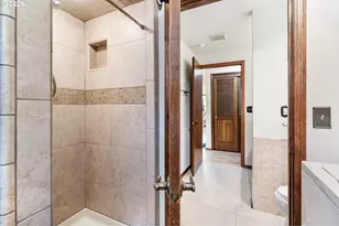 1105 SW 10th Dr, Gresham, OR 97080 - Photo 34
