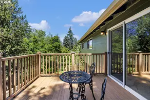 1105 SW 10th Dr, Gresham, OR 97080 - Photo 26