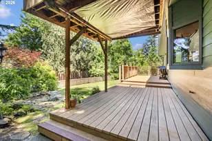 1105 SW 10th Dr, Gresham, OR 97080 - Photo 42