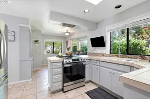 14720 SW Topaz Ct, Beaverton, OR 97007 - Photo 14