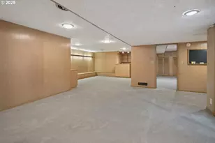 13085 SW 124th Ave, Tigard, OR 97223 - Photo 18