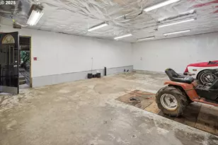 13085 SW 124th Ave, Tigard, OR 97223 - Photo 24