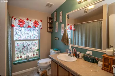 1313 N Old Pacific Hwy, Myrtle Creek, OR 97457 - Photo 22