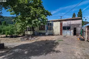 1313 N Old Pacific Hwy, Myrtle Creek, OR 97457 - Photo 30