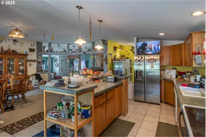 1313 N Old Pacific Hwy, Myrtle Creek, OR 97457 - Photo 10