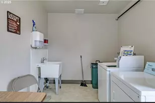 1415 S Bertelsen Rd, Eugene, OR 97402 - Photo 26