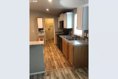 1415 S Bertelsen Rd #143, Eugene, OR 97402 - Photo 8