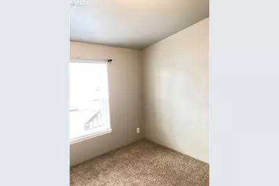 1415 S Bertelsen Rd #143, Eugene, OR 97402 - Photo 10