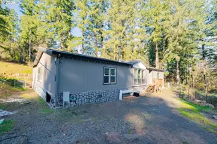 28304 NE Hathaway Rd, Camas, WA 98607 - Photo 4