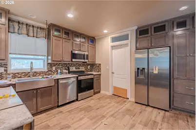 28304 NE Hathaway Rd, Camas, WA 98607 - Photo 6