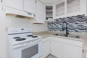 906/916 NE Douglas St, Newport, OR 97365 - Photo 8