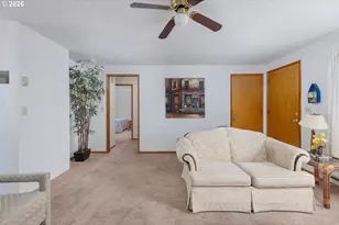 906/916 NE Douglas St, Newport, OR 97365 - Photo 6