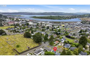 923 S 7th St, Coos Bay, OR 97420 - Photo 32