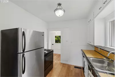 923 S 7th St, Coos Bay, OR 97420 - Photo 10
