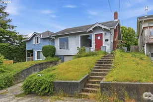 923 S 7th St, Coos Bay, OR 97420 - Photo 2