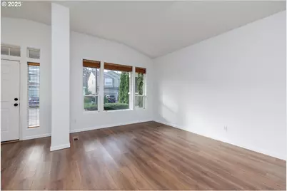16225 SW Palermo Ln, Portland, OR 97223 - Photo 8