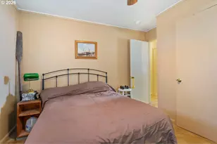 10810 NE San Rafael St, Portland, OR 97220 - Photo 18