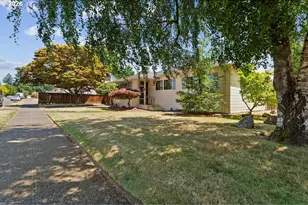 10810 NE San Rafael St, Portland, OR 97220 - Photo 6