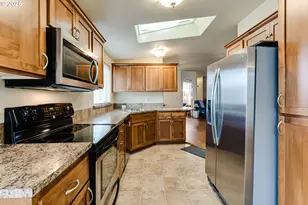 2350 N Terry St, Eugene, OR 97402 - Photo 24